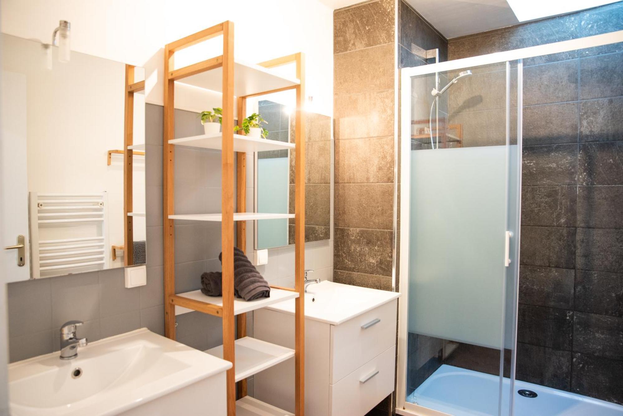 Appartement Chaleureux Au Pied De La Cite Avec Parking 卡尔卡松 外观 照片